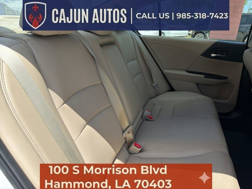 Used 2017 Honda Accord Touring image 29