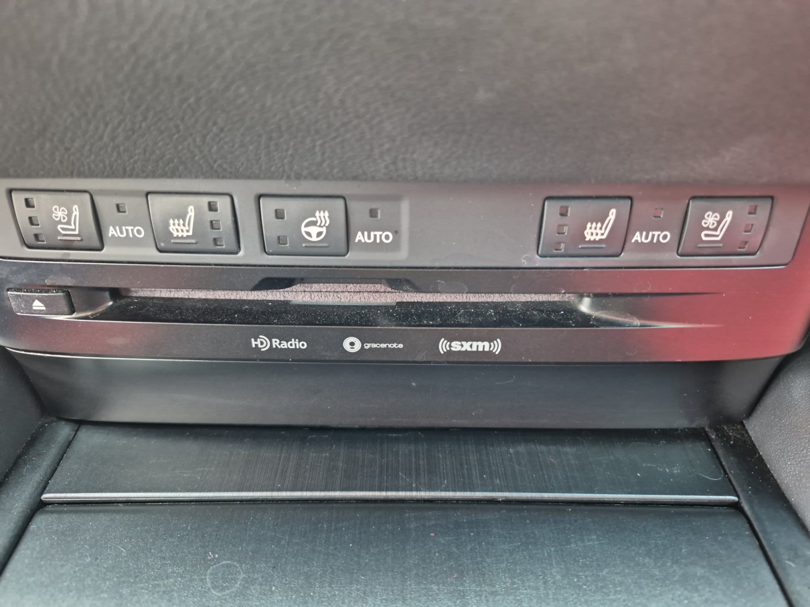 Used 2020 Lexus ES 350 F Sport w/ Accessory Package 2 FWD image 33