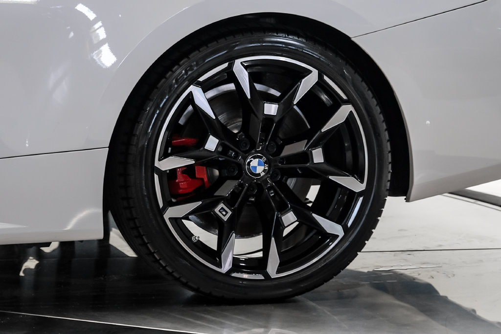 Used 2025 BMW M440i Convertible w/ Premium Package RWD image 63