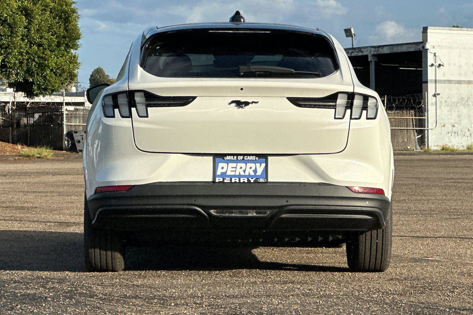 New 2025 Ford Mustang Mach-E Premium image 5