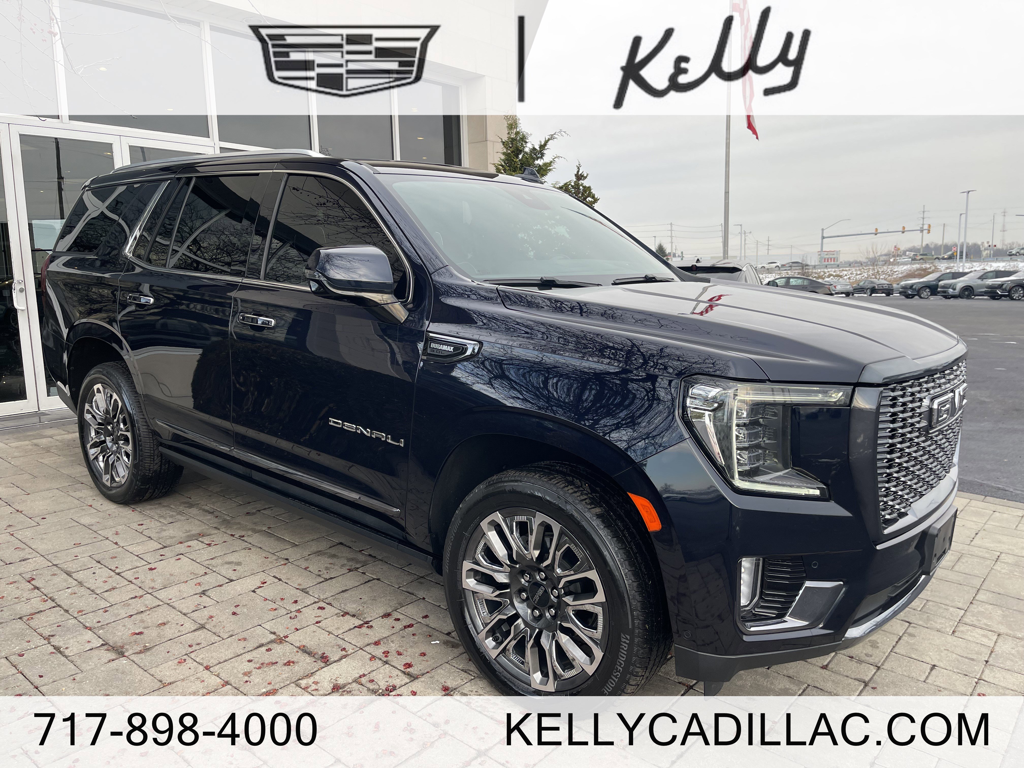 Used 2023 GMC Yukon Denali Ultimate image 1