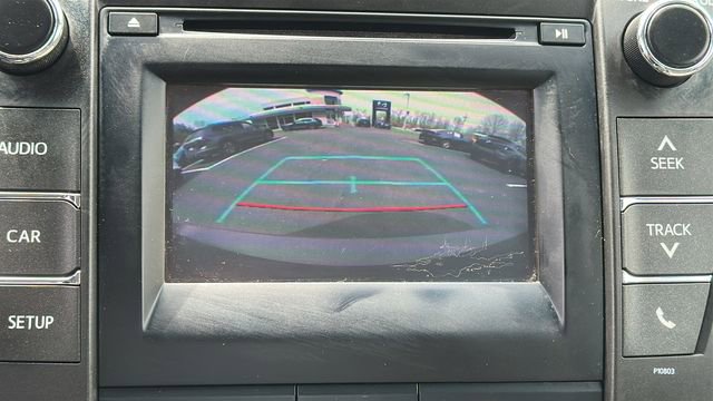 Used 2015 Toyota Camry SE FWD image 11