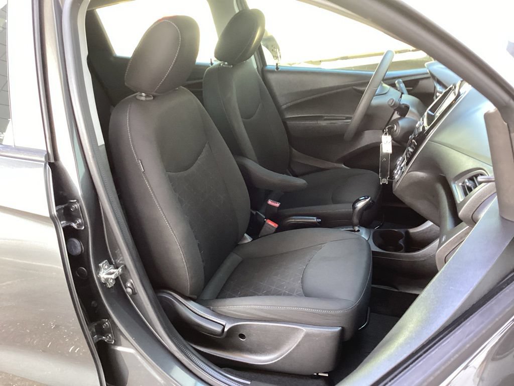 Used 2020 Chevrolet Spark LS FWD image 30