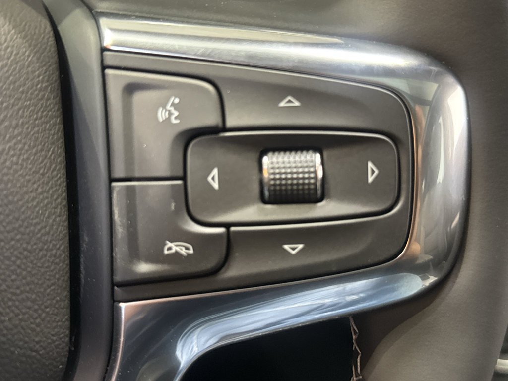 New 2026 Chevrolet Blazer LT w/ LPO, Floor Liner Package AWD/4WD image 25
