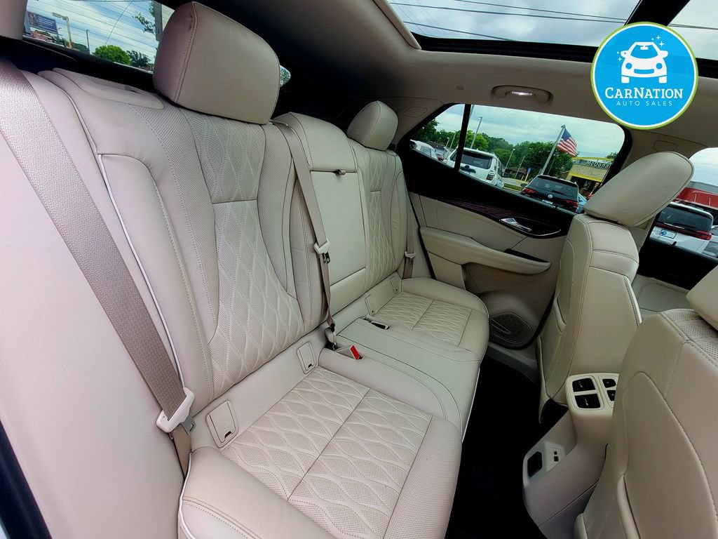 Used 2021 Buick Envision Avenir w/ Technology Package II AWD/4WD image 12