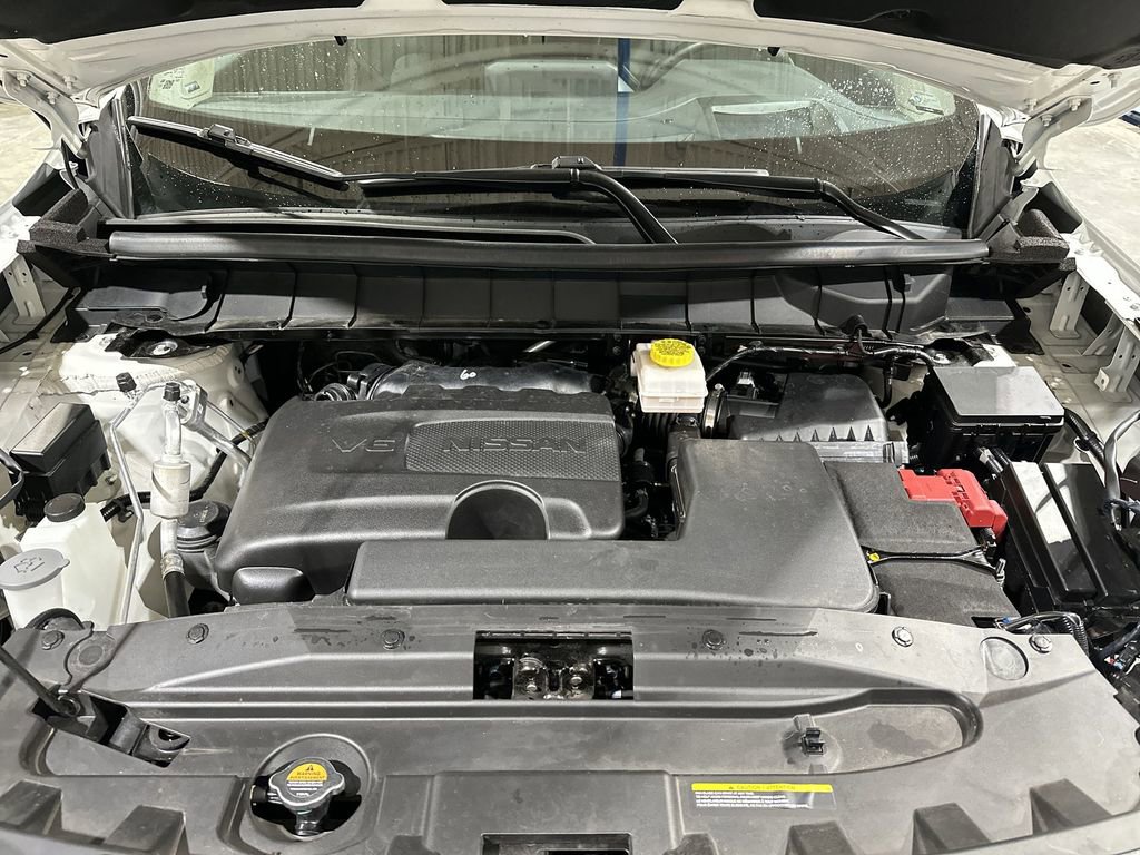 Used 2024 Nissan Pathfinder Platinum image 28