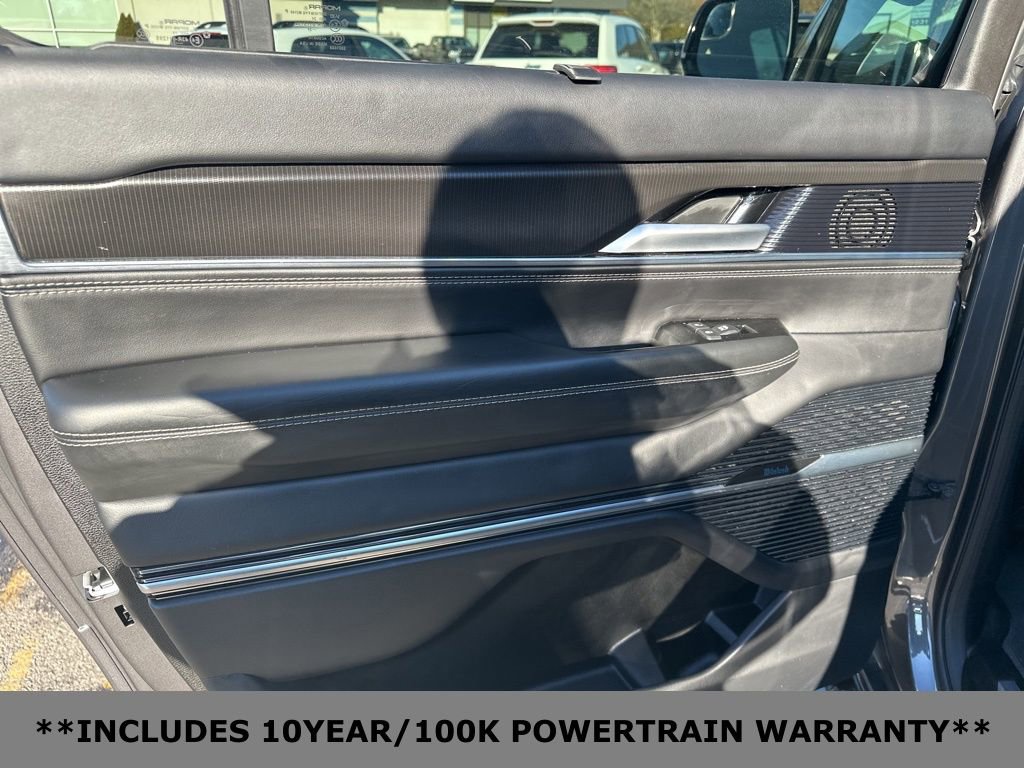 Used 2024 Jeep Grand Wagoneer L Series II w/ Quick Order Packagew 28T image 17