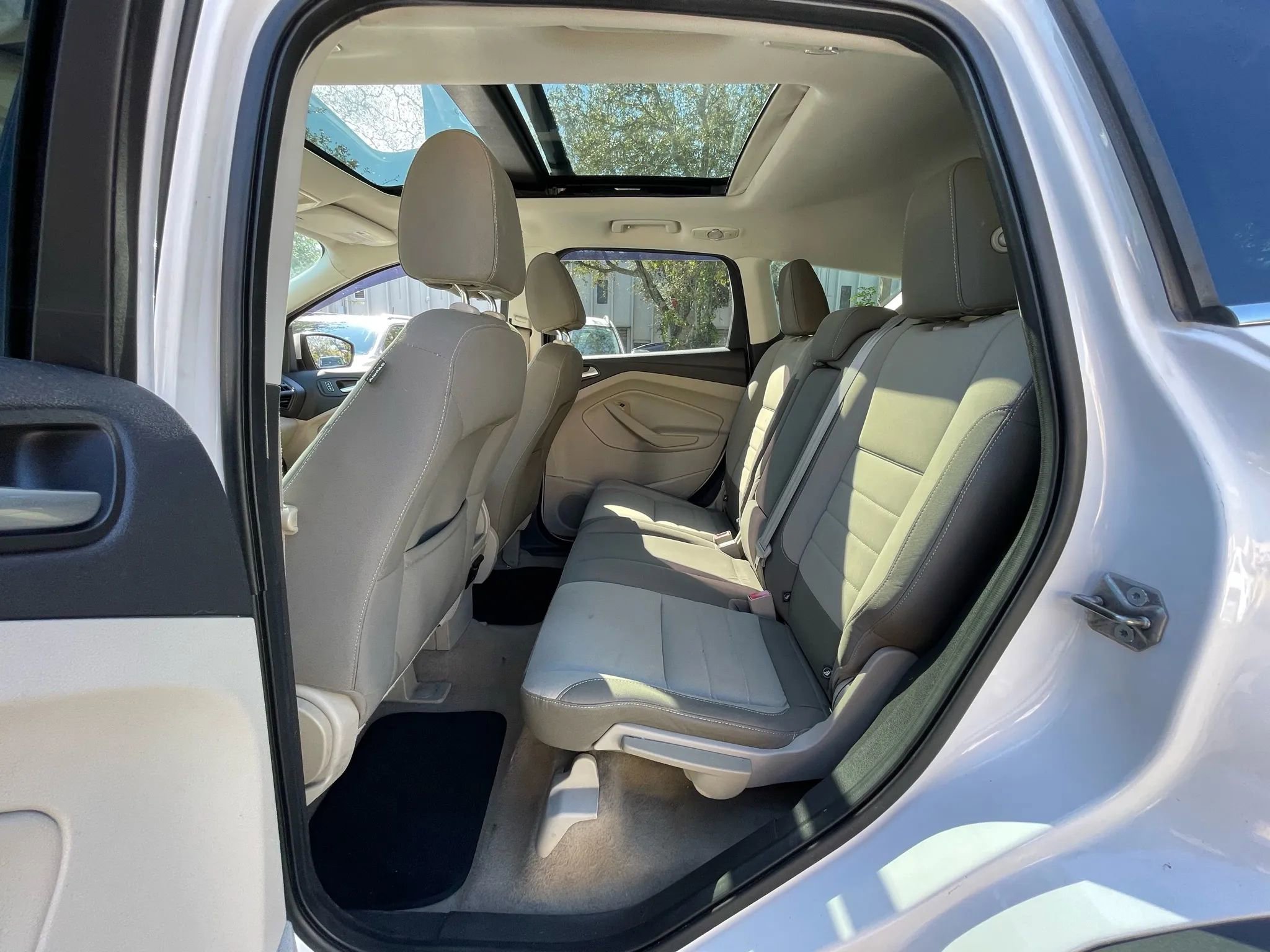 Used 2013 Ford Escape SE image 18