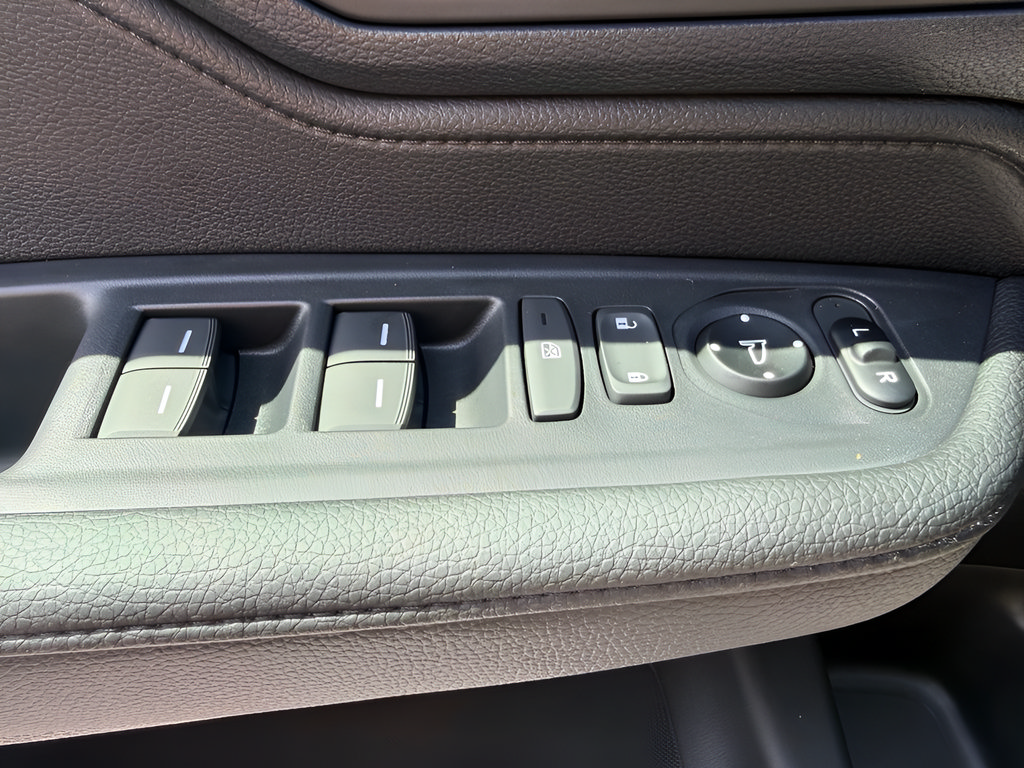 New 2027 Honda Odyssey EX-L image 18