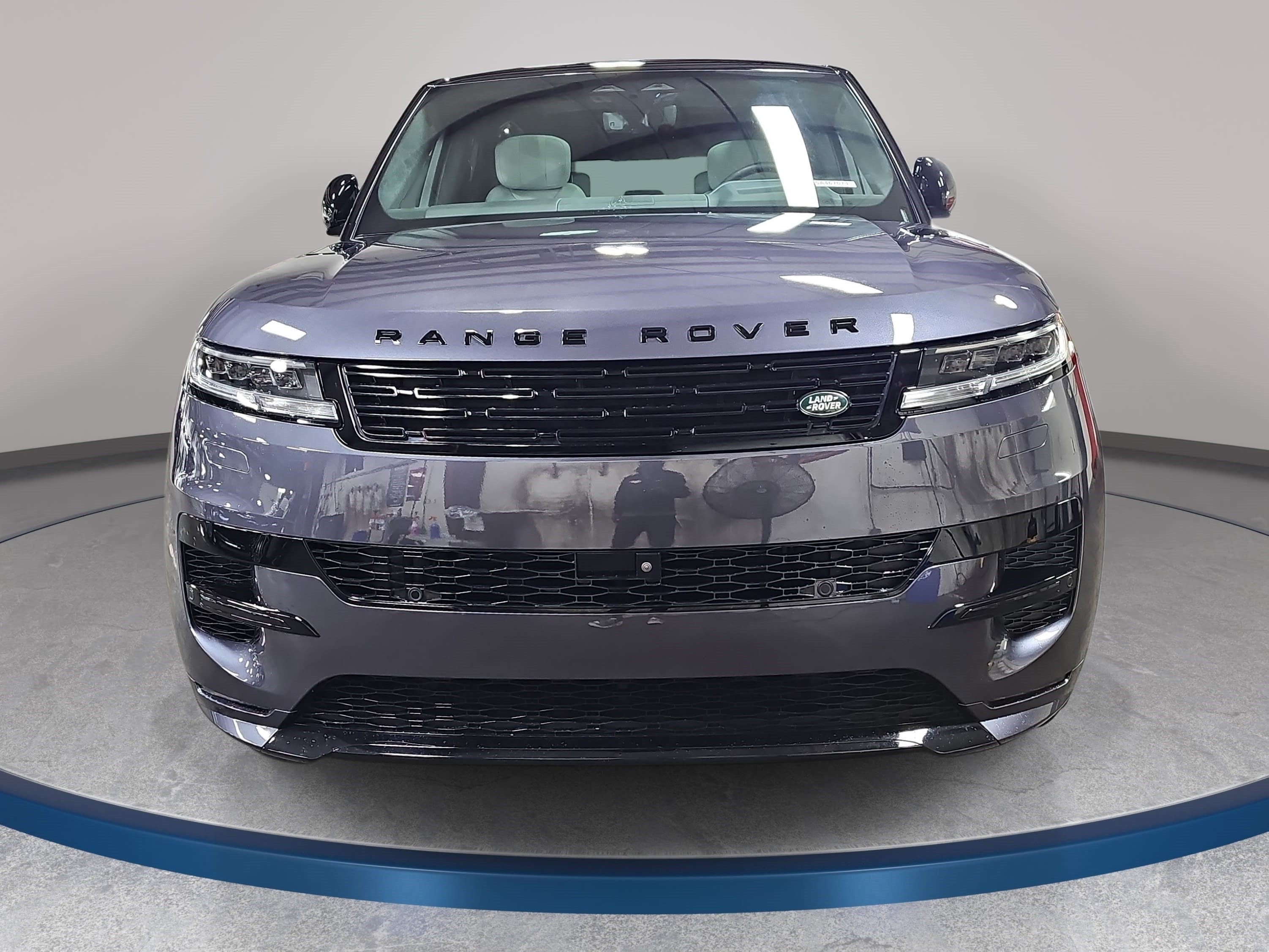 Used 2025 Land Rover Range Rover Sport Autobiography AWD/4WD image 2