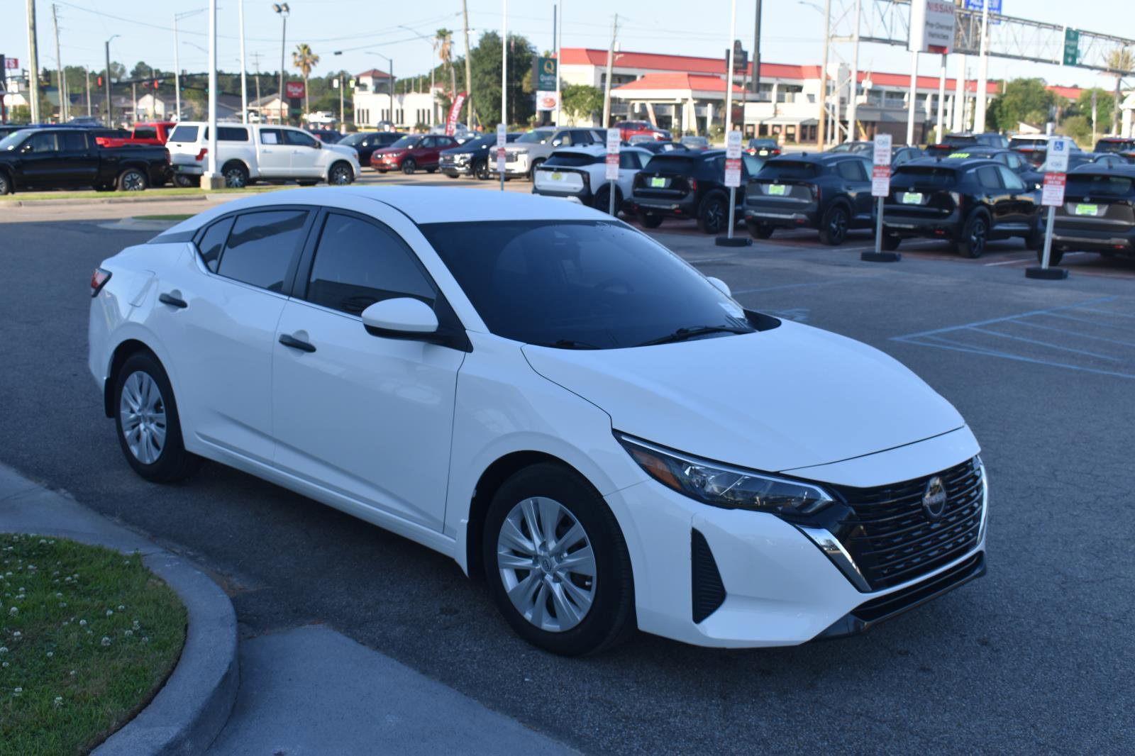 Used 2024 Nissan Sentra S image 12