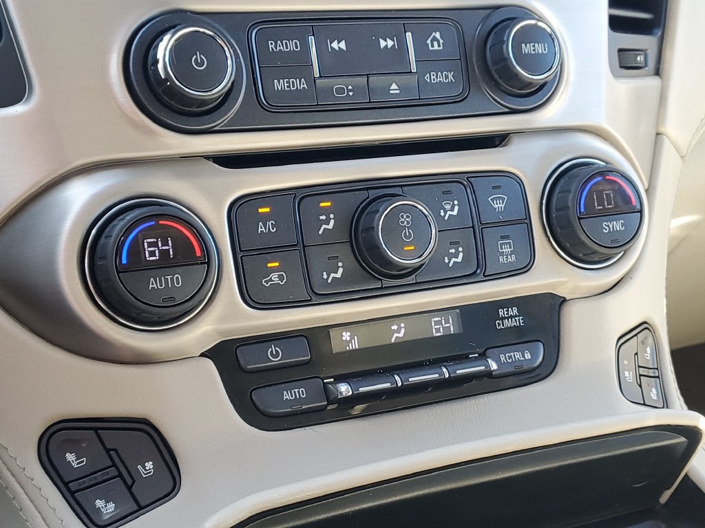 Used 2020 GMC Yukon Denali w/ Denali Ultimate Package AWD/4WD image 30