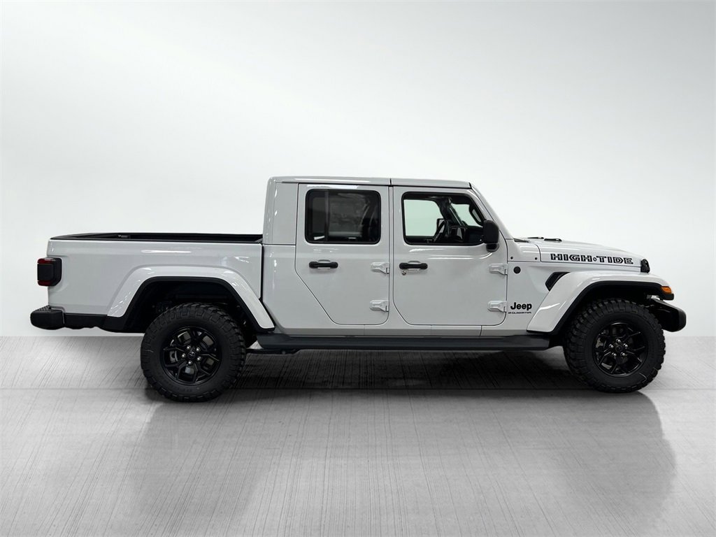 New 2025 Jeep Gladiator Sport image 4