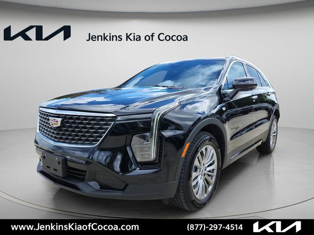 Used 2025 Cadillac XT4 Premium Luxury AWD/4WD image 11