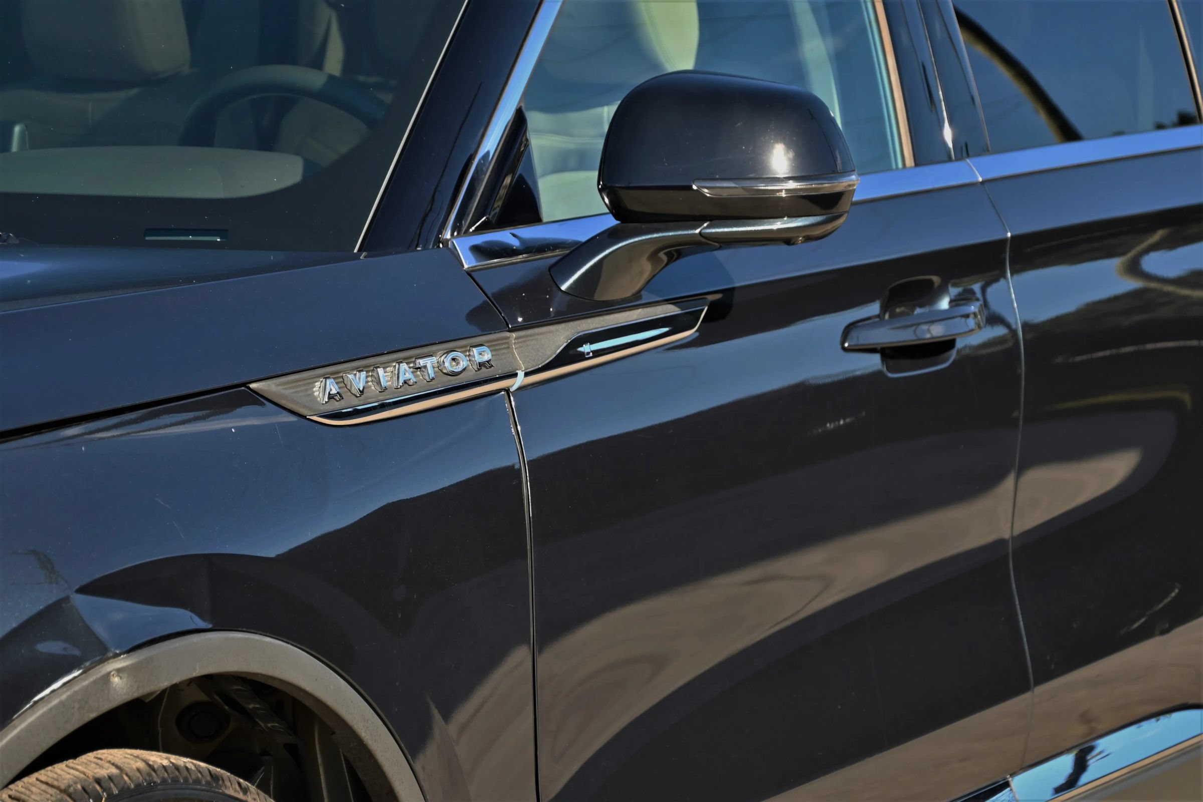 Used 2024 Lincoln Aviator Reserve w/ Equipment Group 201A RWD image 8