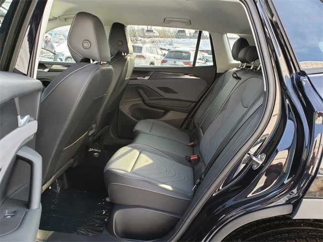 New 2026 Volkswagen Tiguan SE image 7