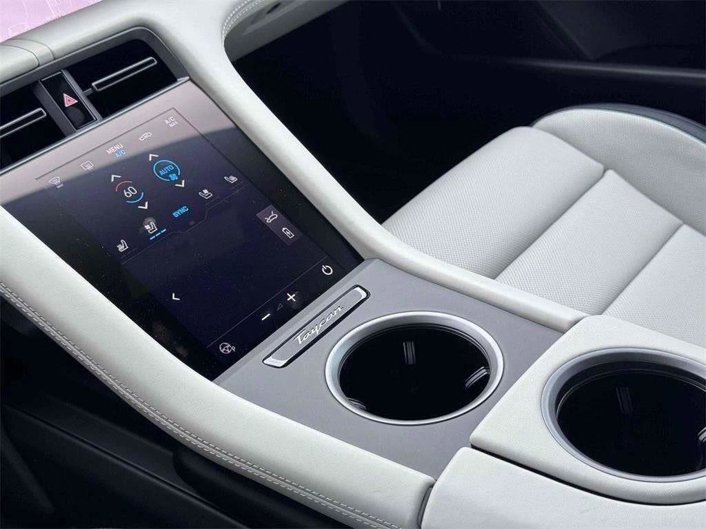 New 2025 Porsche Taycan image 81