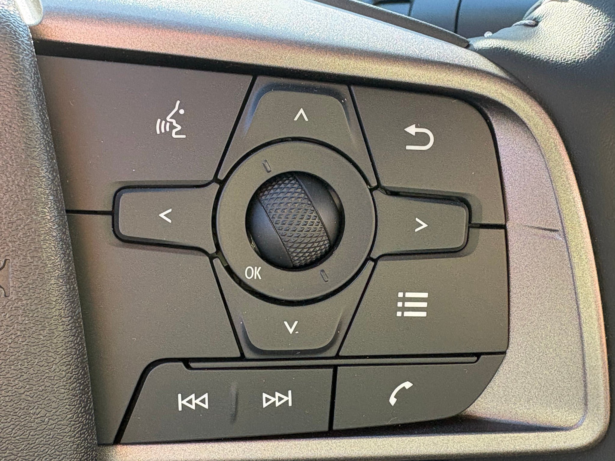 New 2027 Nissan Sentra SV w/ SV Convenience Package FWD image 19