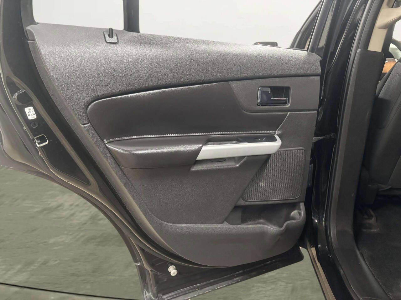 Used 2014 Ford Edge SE w/ Equipment Group 101A FWD image 13