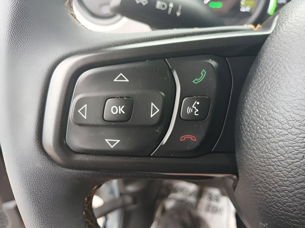 Used 2024 Jeep Wrangler Unlimited AWD/4WD image 18
