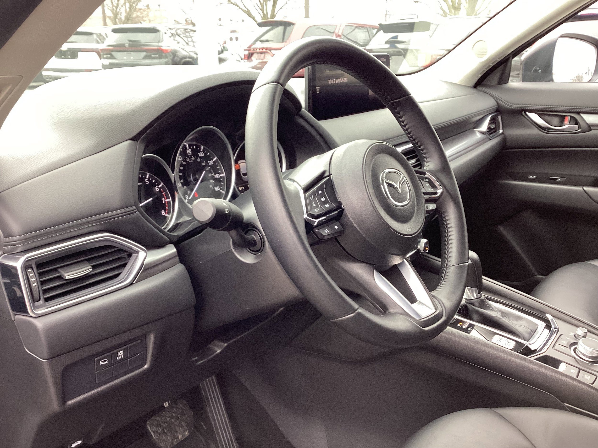 Used 2025 MAZDA CX-5 AWD 2.5 S w/ Select Package image 11