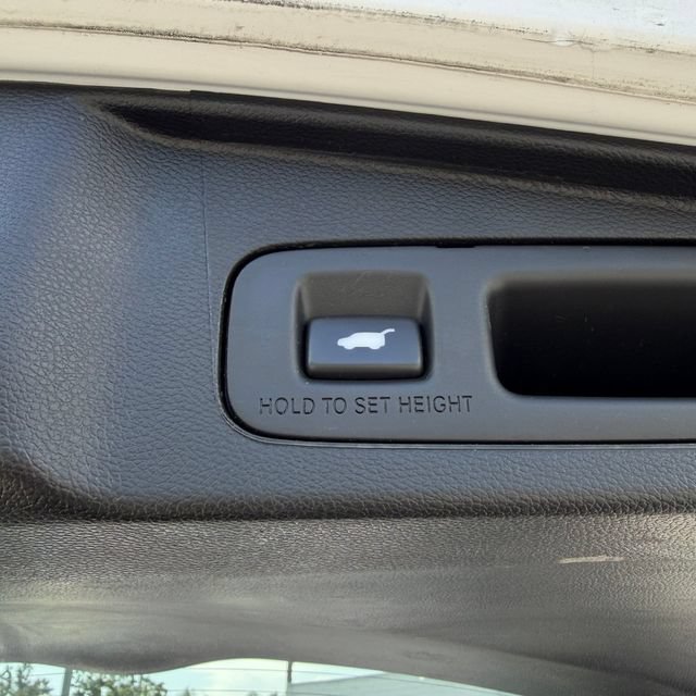 Used 2022 Honda CR-V EX-L image 9