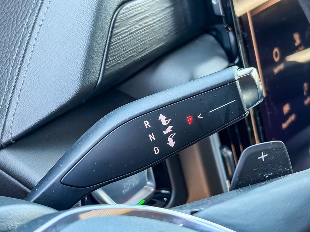 Used 2025 GMC Yukon Denali w/ Sun & Power Step Package AWD/4WD image 41