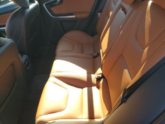 Used 2015 Volvo S60 T5 Platinum w/ Climate Package FWD image 13