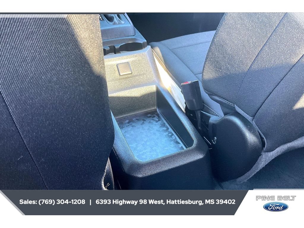 Used 2024 Chevrolet Colorado W/T RWD image 25