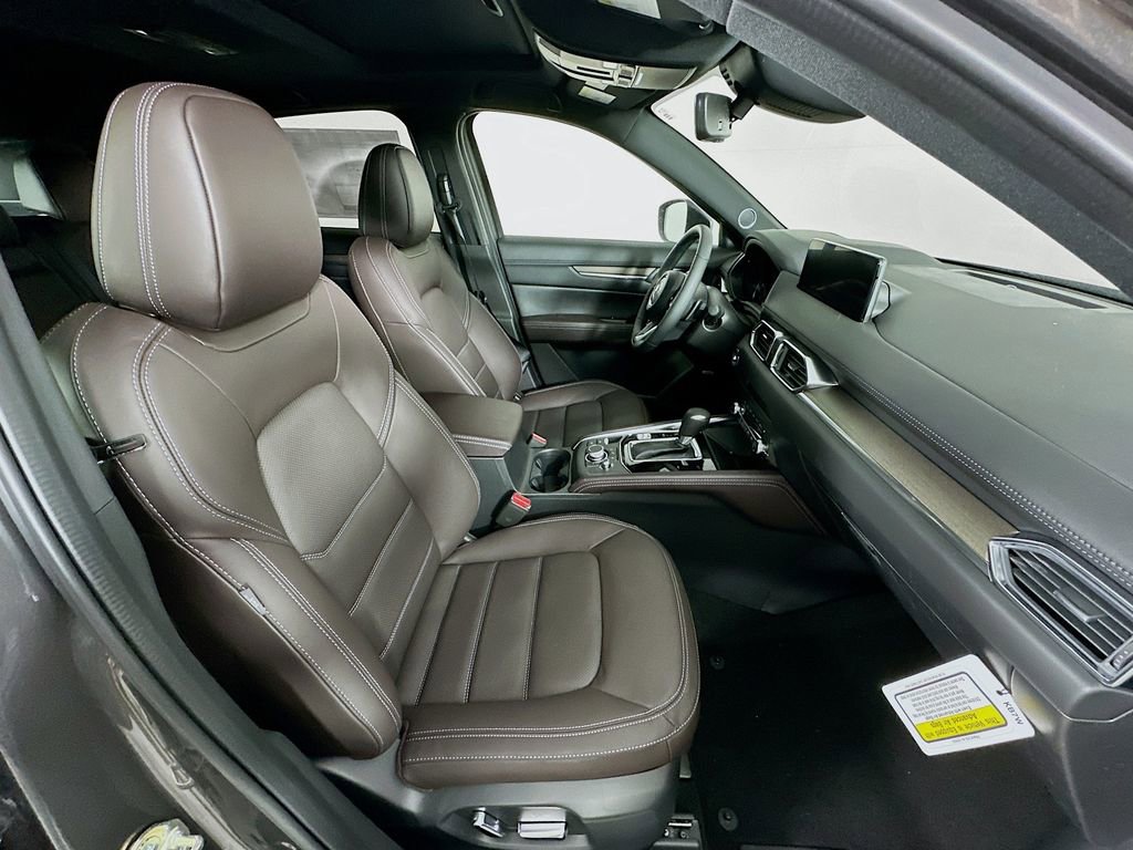 New 2025 MAZDA CX-5 Signature image 36