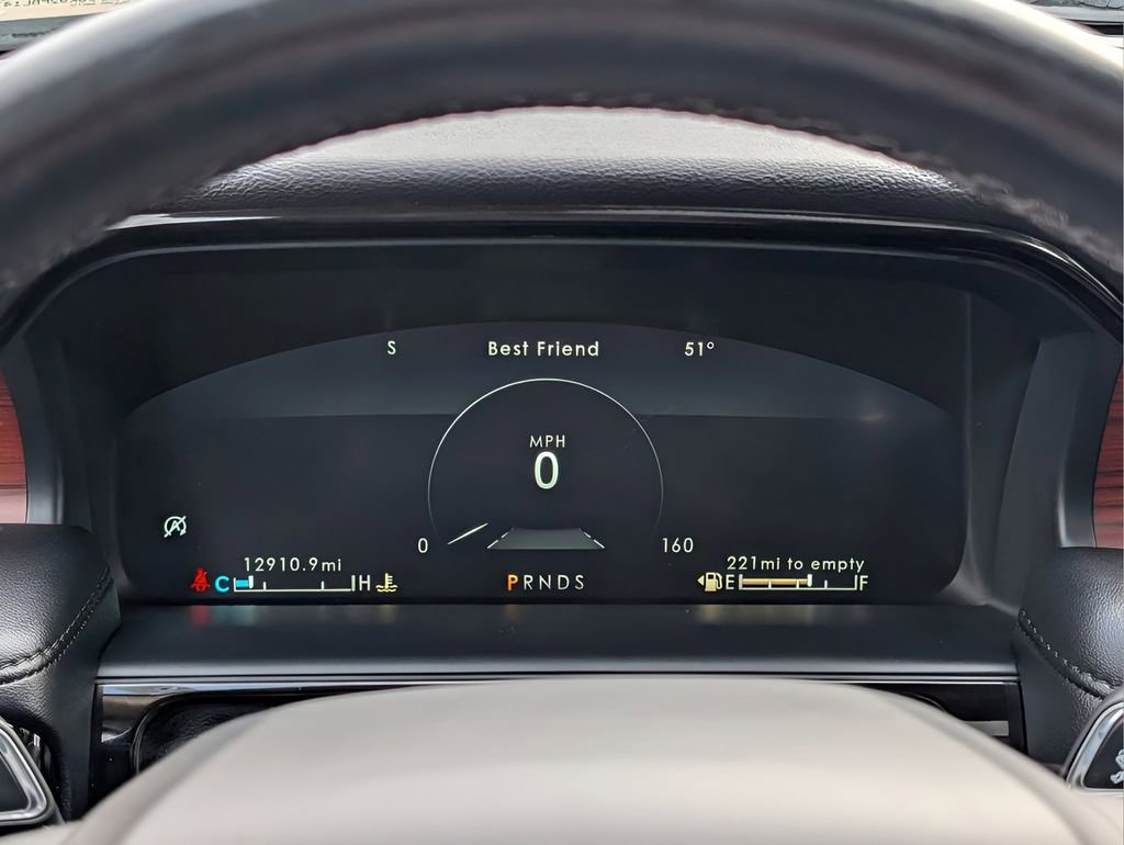 Certified 2023 Lincoln Nautilus Reserve w/ Luxury Package image 20