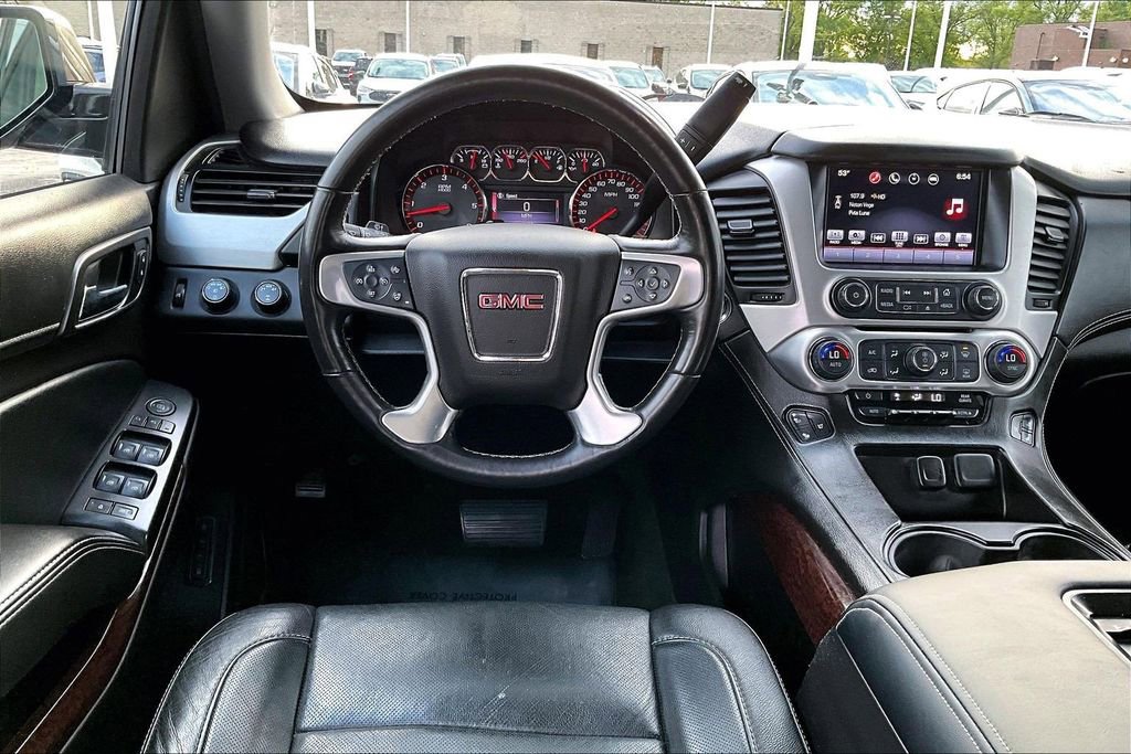 Used 2016 GMC Yukon SLT AWD/4WD image 5
