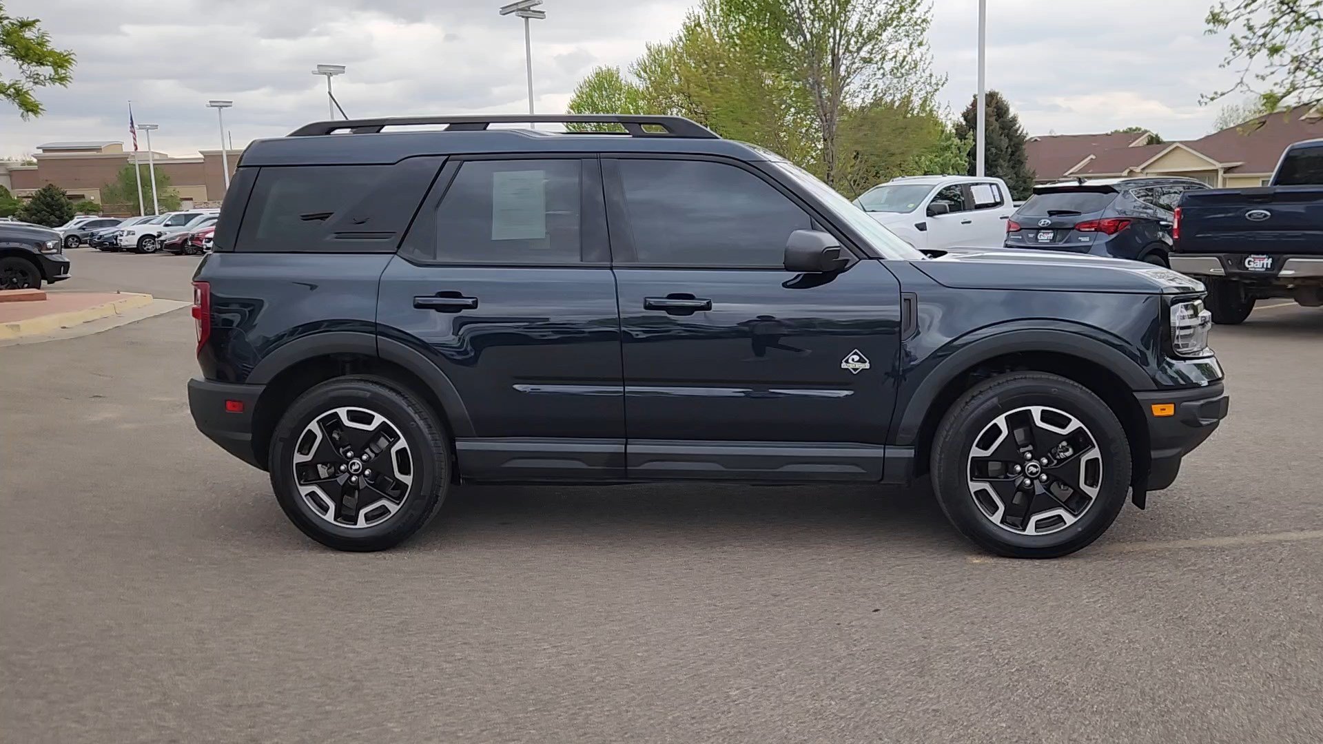 Used 2023 Ford Bronco Sport Outer Banks w/ Tech Package AWD/4WD image 10