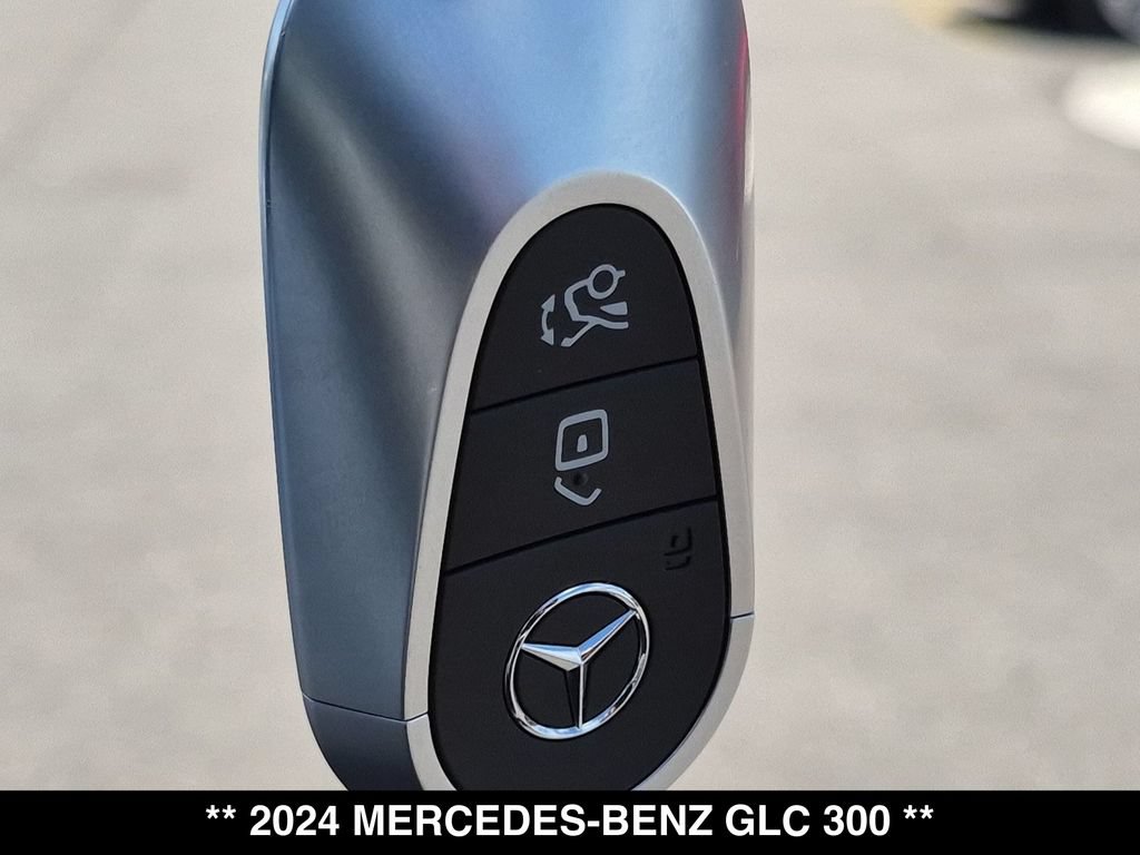 Certified 2024 Mercedes-Benz GLC 300 4MATIC image 28