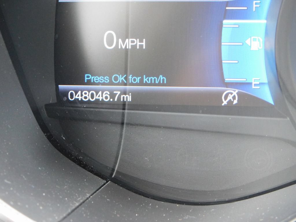 Used 2019 Ford Fusion SE FWD image 28