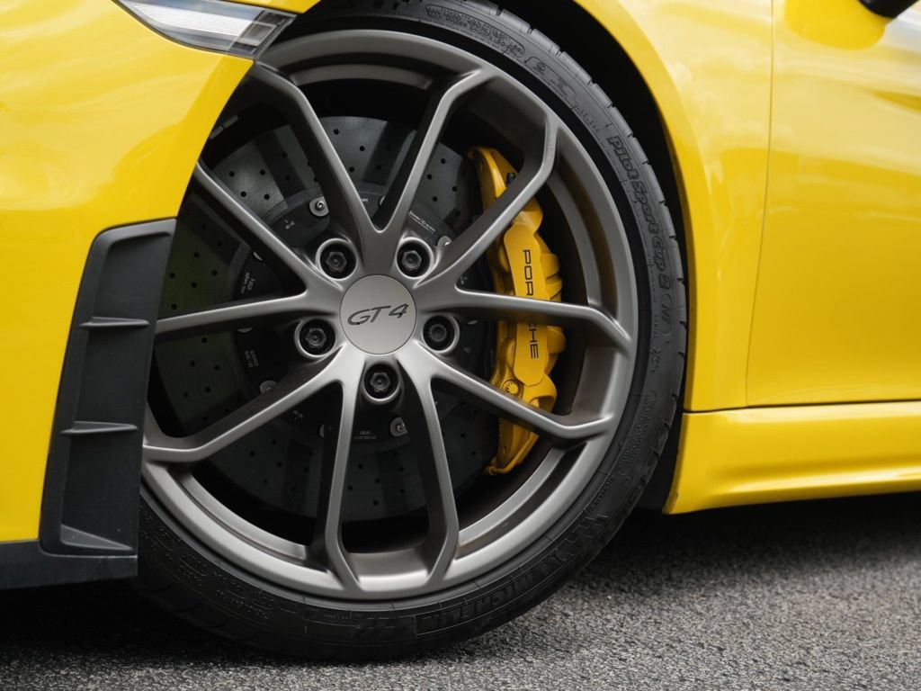 Used 2020 Porsche 718 Cayman GT4 RWD image 5