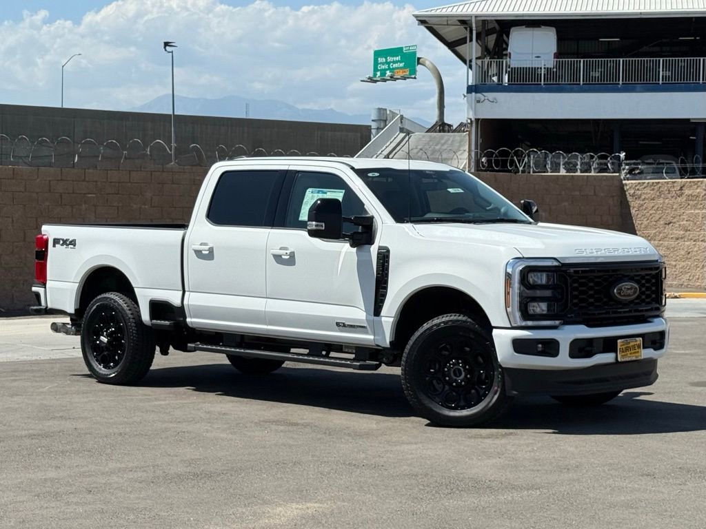 New 2026 Ford F250 4x4 Crew Cab Super Duty image 1
