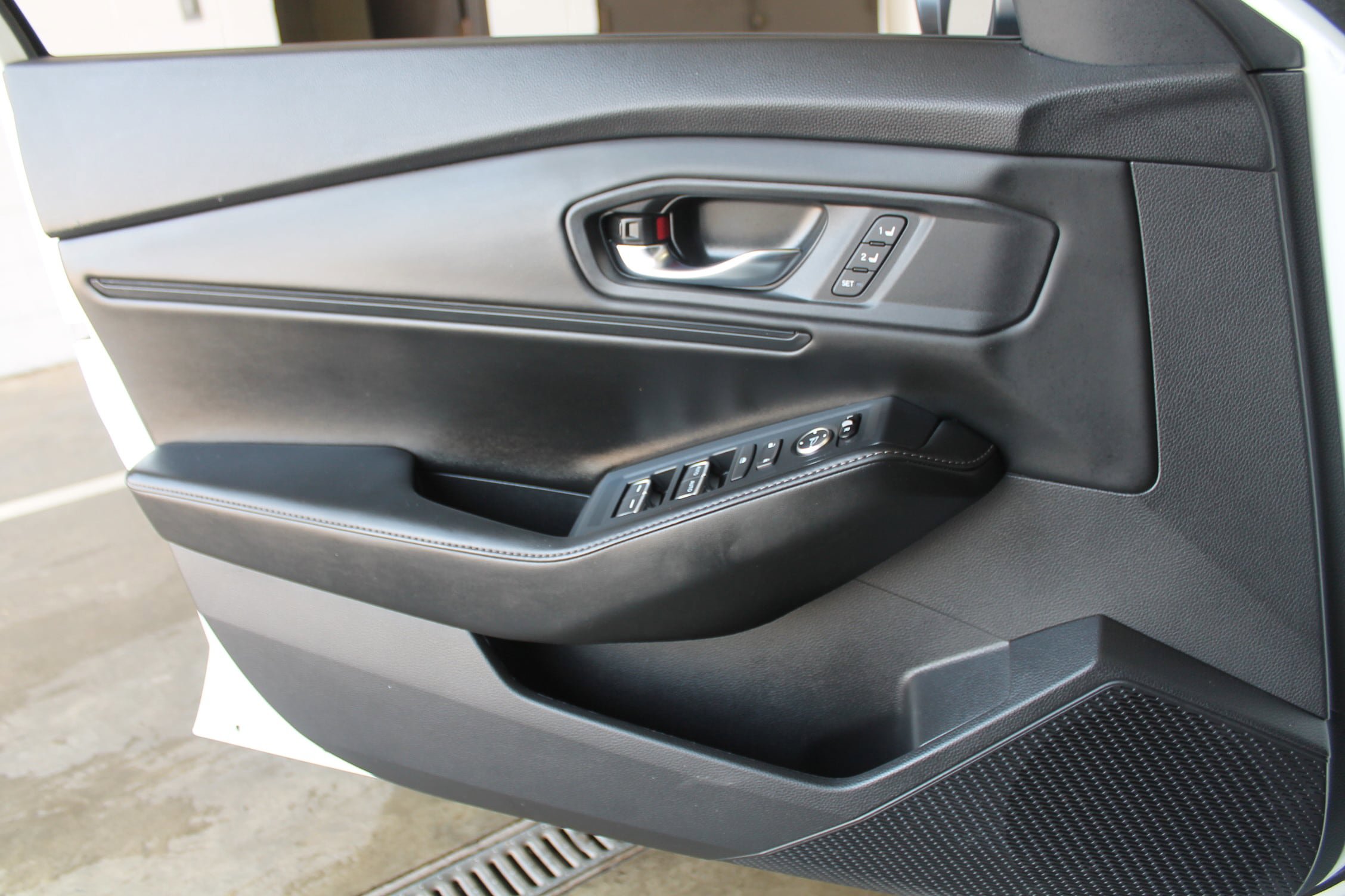 Used 2024 Honda Accord Sport image 13