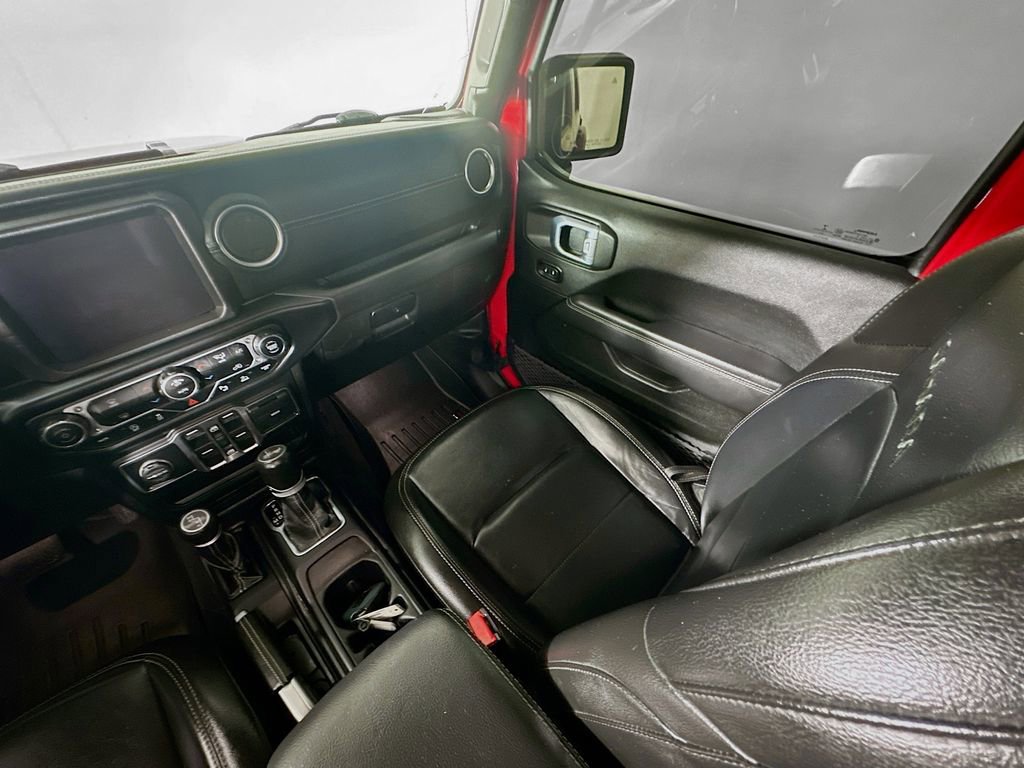 Used 2021 Jeep Wrangler Unlimited Sahara image 11