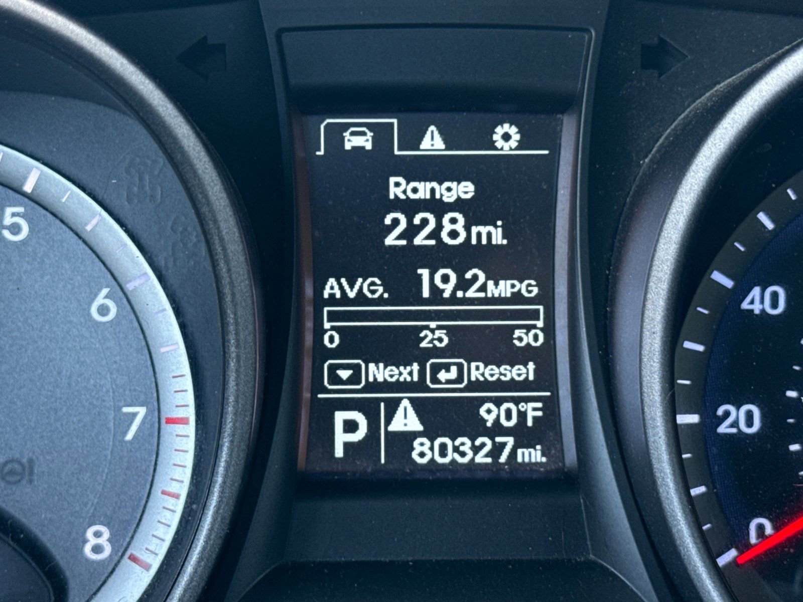 Used 2016 Hyundai Santa Fe Sport FWD image 24