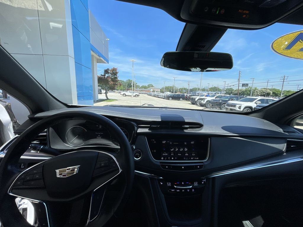 Used 2021 Cadillac XT5 Luxury FWD image 10