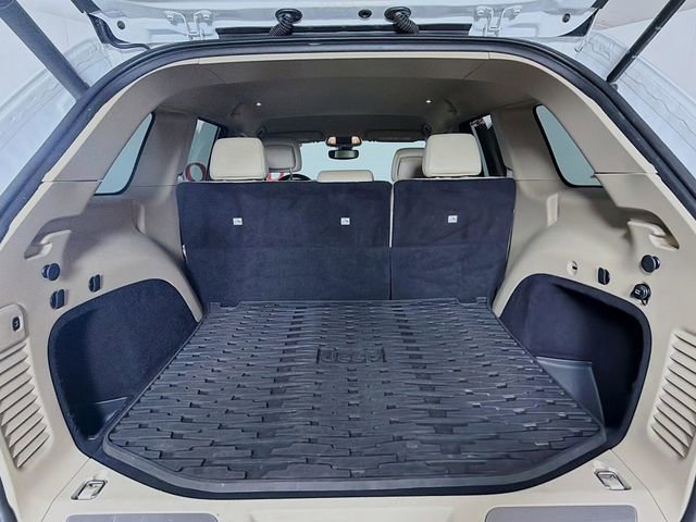 Used 2017 Jeep Grand Cherokee Limited RWD image 31