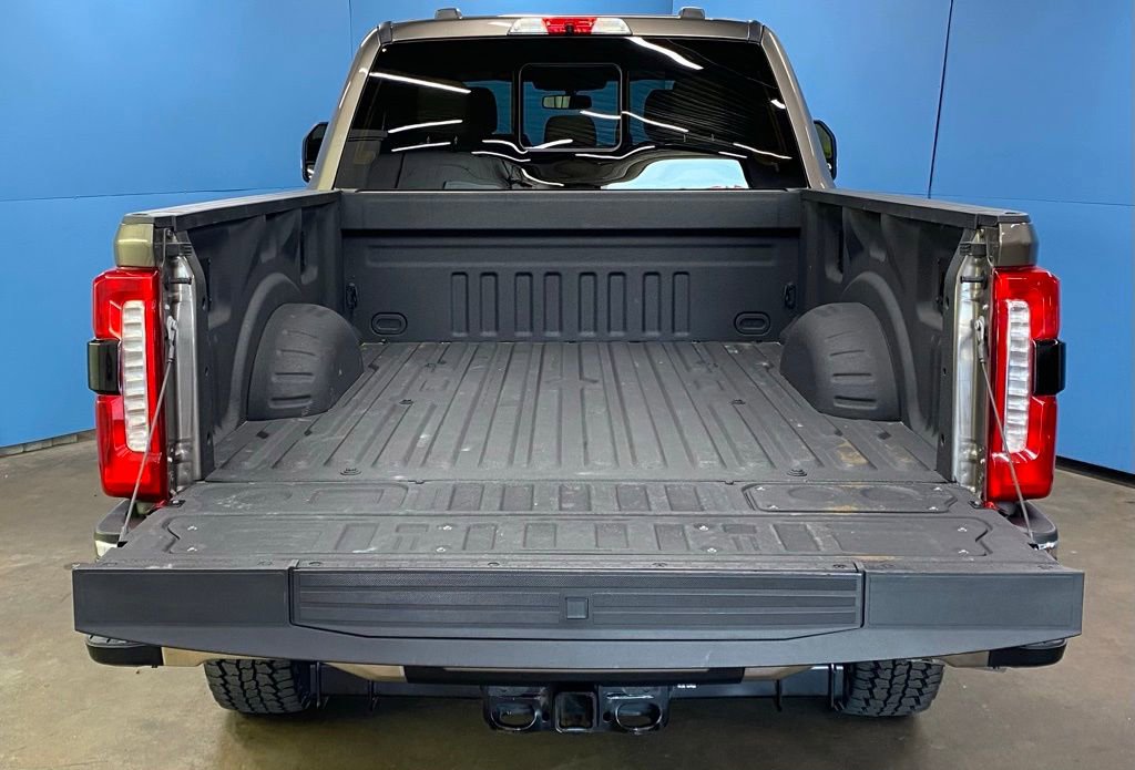 Used 2023 Ford F350 Lariat w/ Lariat Ultimate Package image 10