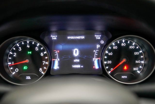 Used 2018 Jeep Compass Limited w/ Navigation Group image 32