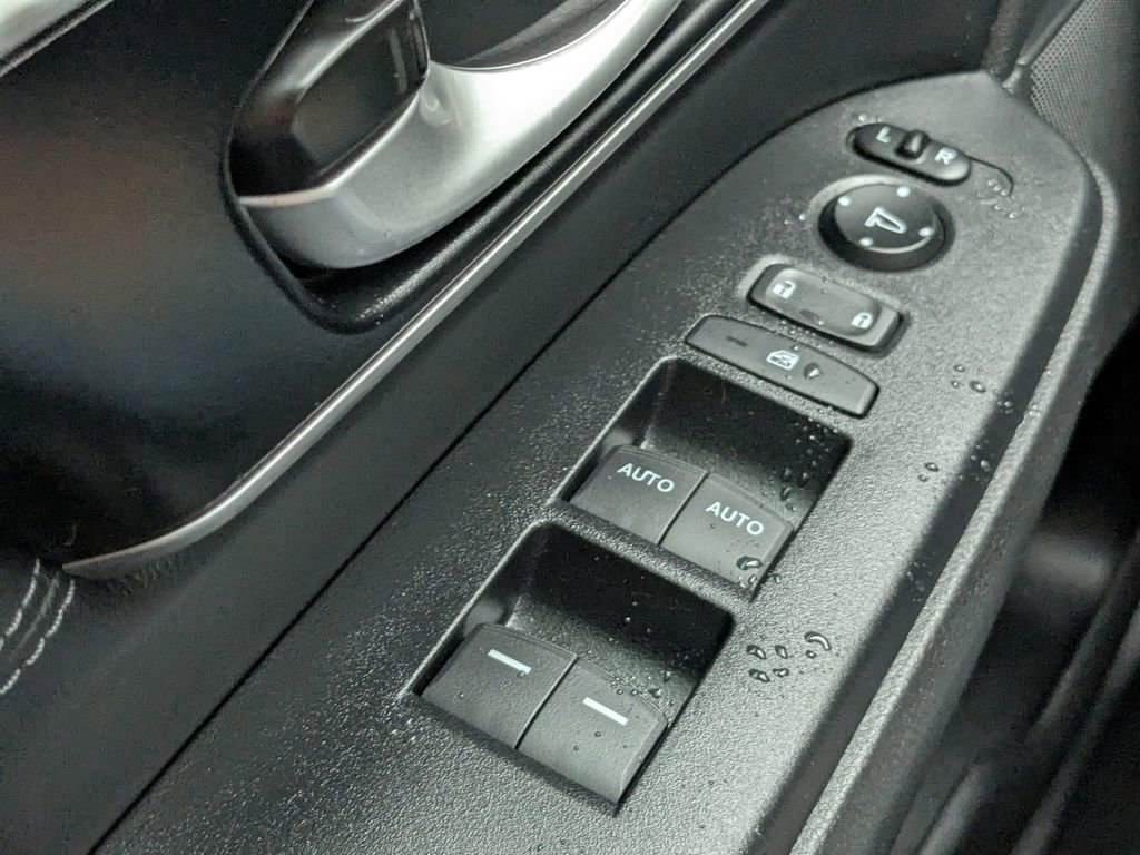 Used 2022 Honda CR-V Touring image 21