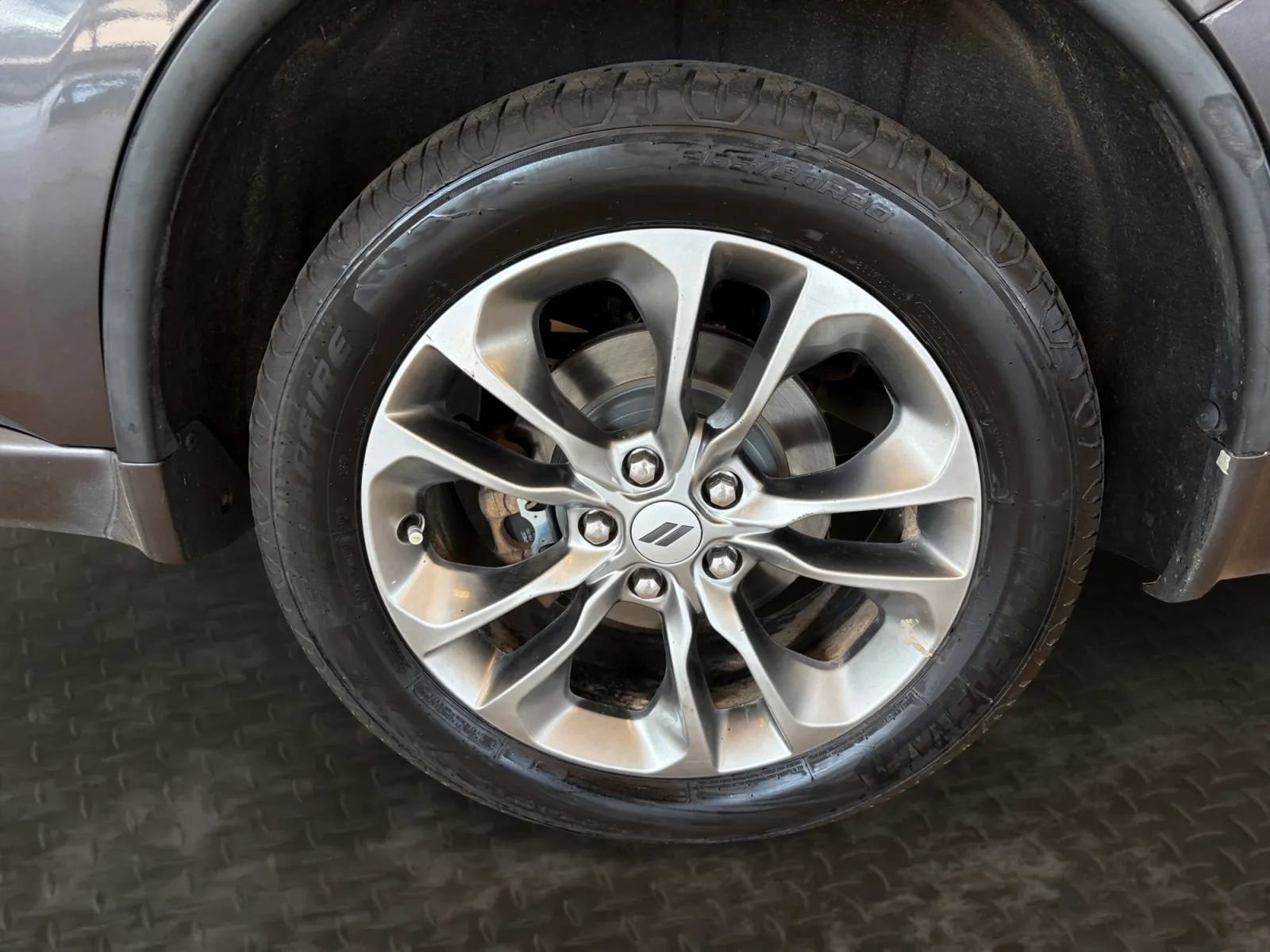 Used 2019 Dodge Durango GT AWD/4WD image 40