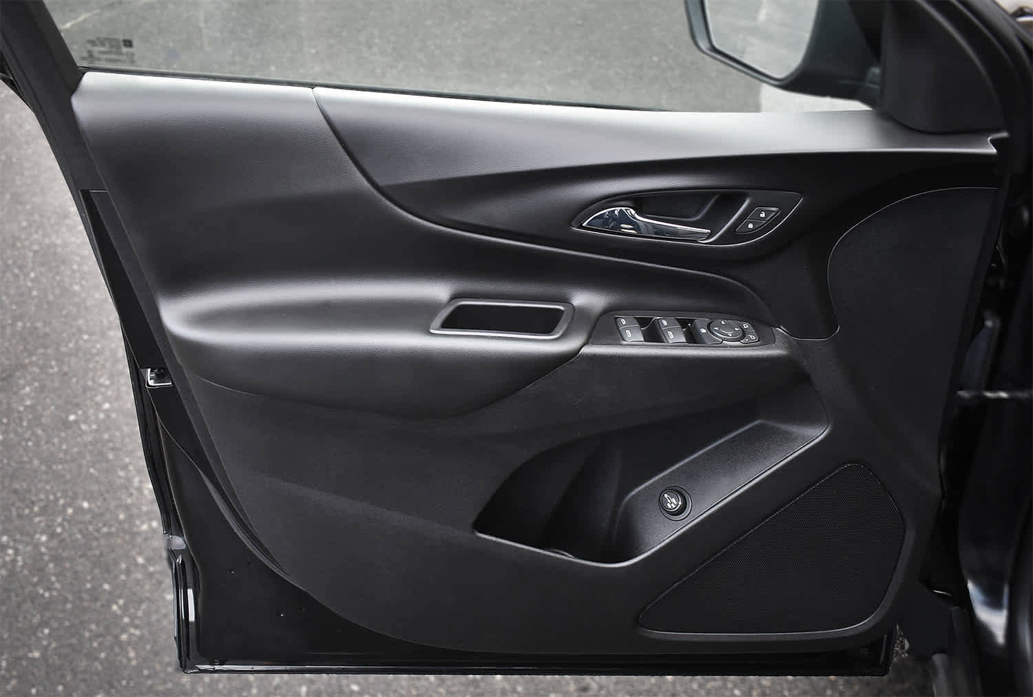 Used 2019 Chevrolet Equinox LT image 24