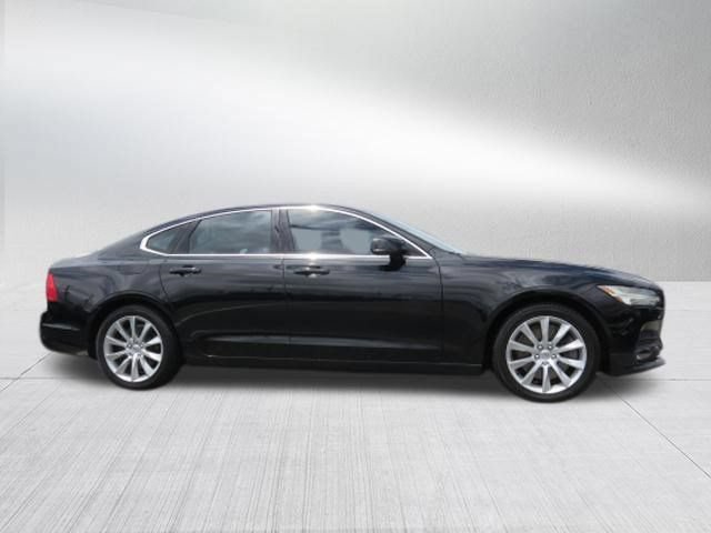 Used 2017 Volvo S90 T6 Momentum w/ Vision Package AWD/4WD image 2
