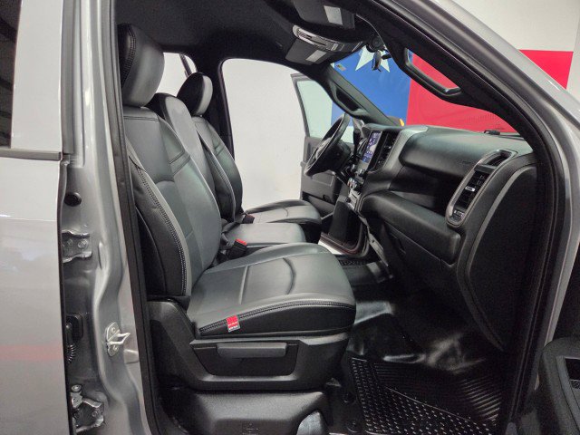 Used 2022 RAM 3500 Tradesman w/ Chrome Appearance Group image 77