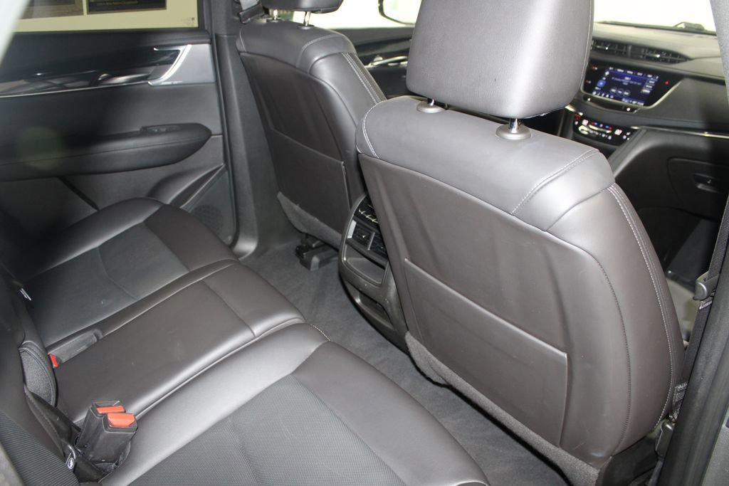 Used 2023 Cadillac XT5 Premium Luxury image 32